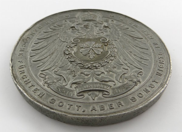 Medaille mit Fürst Bismarck in Übergröße, Wir Deutschen fürchten Gott aber sonst nichts, Original
