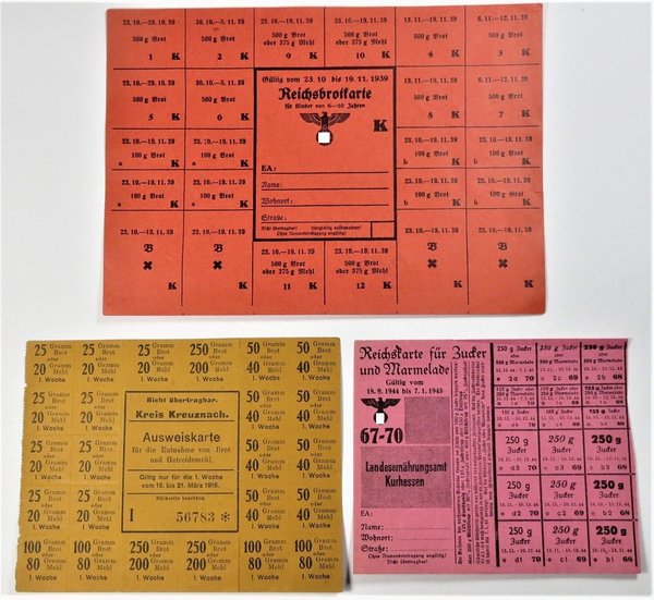 Reichsbrotkarte, Ausweiskarte für Brot und Getreide, Reichskarte für Zucker und Marmelade, Original