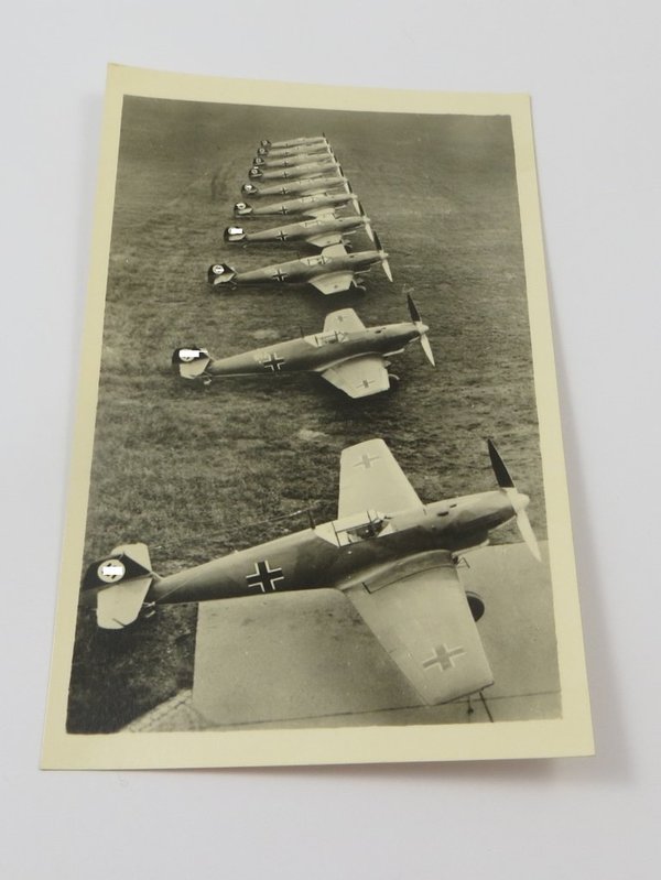 AK / Postkarte, Unsere Luftwaffe Jagdeinsitzer-Staffel Me109 vor dem Start , III.Reich, Original