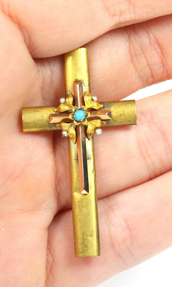 Antiker Schaumgold Kreuzanhänger mit Türkis und Perlen