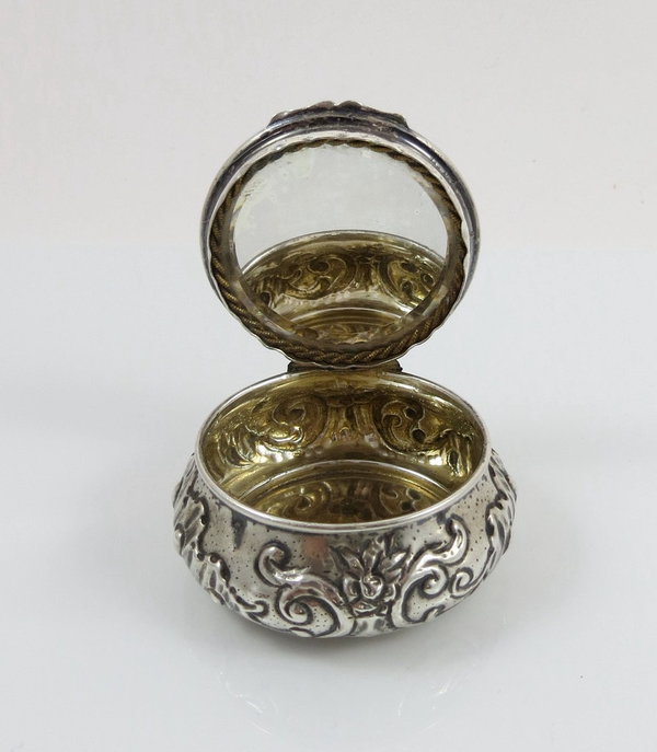 Antike Pillendose/Tablettenbox aus 800 Silber, Handarbeit um 1900