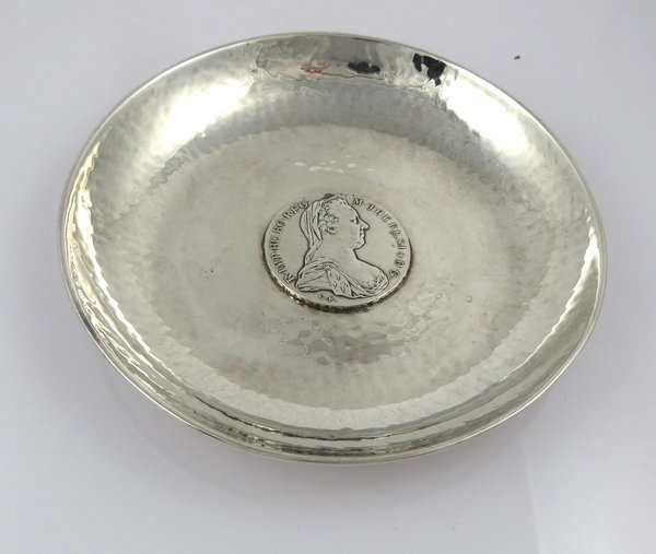 Münzschale M. Theresia Österreich Taler, Meisterarbeit in 833/925er Silber