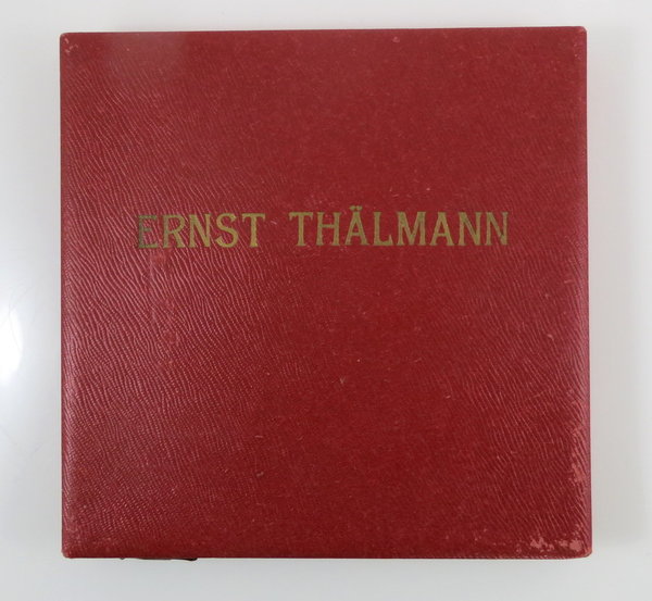 DDR, Große Meißen Medaille "Ernst Thälmann" im Etui