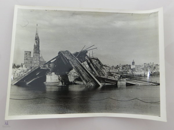 Foto, Bremen, Wiederaufbau nach dem 2. WK, zerstörte Weserbrücke & Stephaniekirche, 1947, Original
