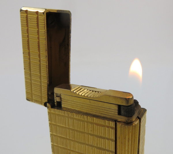 Vintage Gasfeuerzeug, S.T. Dupont Paris, original, vergoldet