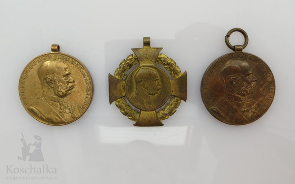 Österreich, Konvolut mit drei Medaillen, Original