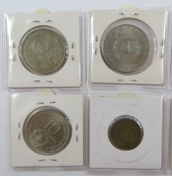 DDR, Konvolut von Münzen, 20 Pfennig, 5, 10, 20 Mark, 8 Stück, Erh. von ss bis stgl.