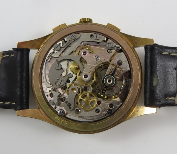 Vintage Armbanduhr Titus Geneve Swiss Chronograph, 750/18 ct Golduhr, um 1950, mit Etui