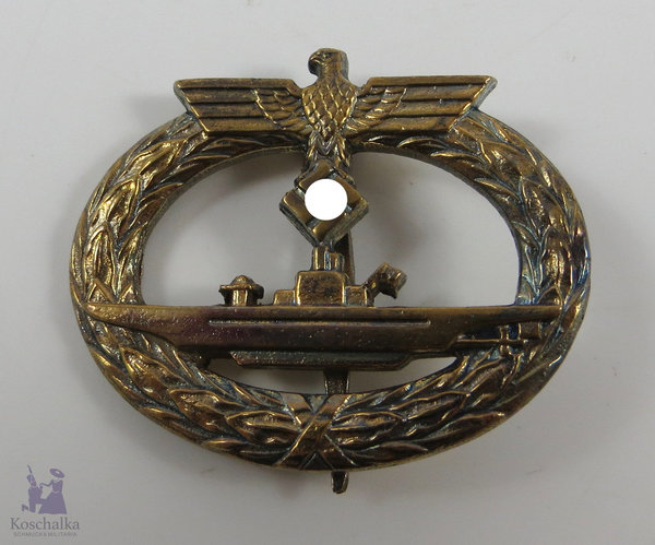 U-Boot Kriegsabzeichen aus 835er Silber massiv - vergoldet, 2. Weltkrieg,  Herstellung nach 1945 !