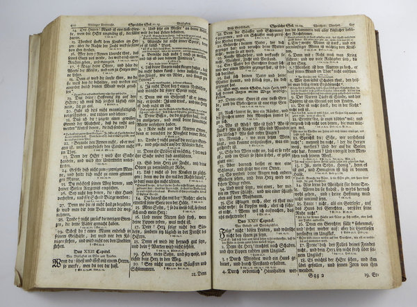 Antikes Buch des alten und neuen Testaments, um 1800, ca. 1150 Seiten