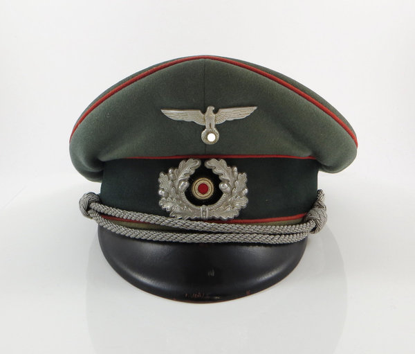 Schirmmütze eines Offiziers der Artillerie aus dem III. Reich, Original