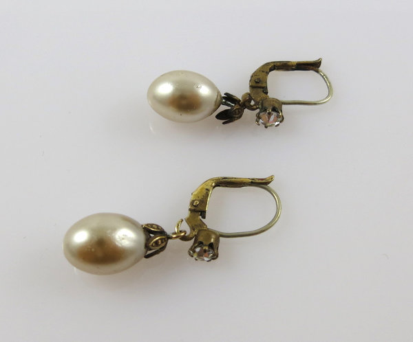 Antike Perlen Ohrringe, Modeschmuck, vergoldet, Tropfenform, Handarbeit um 1920/30