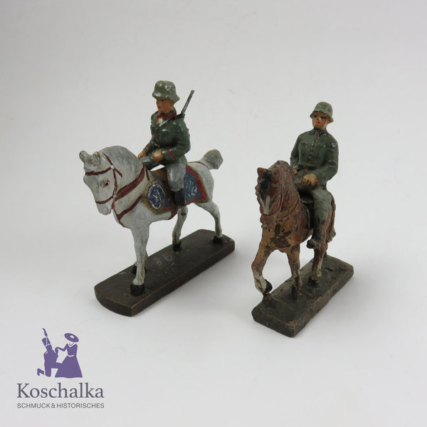 Antike Elastolin - Lineol Soldatenfiguren, 2 Reiter